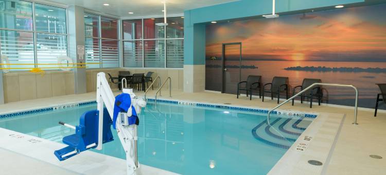 伊利湾/汉普顿酒店及套房(Hampton Inn & Suites Erie/Bayfront)图片