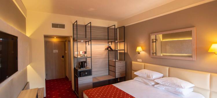 丽都贝斯特韦斯特优质酒店(Best Western Plus Lido Hotel)图片