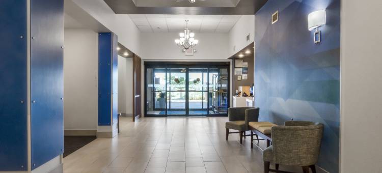 智选假日套房酒店牛顿斯巴达(Holiday Inn Express & Suites Newton Sparta)图片