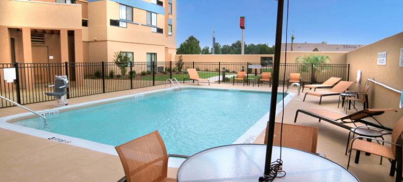 珍珠市杰克逊机场万怡酒店(Courtyard Jackson Airport/Pearl)图片