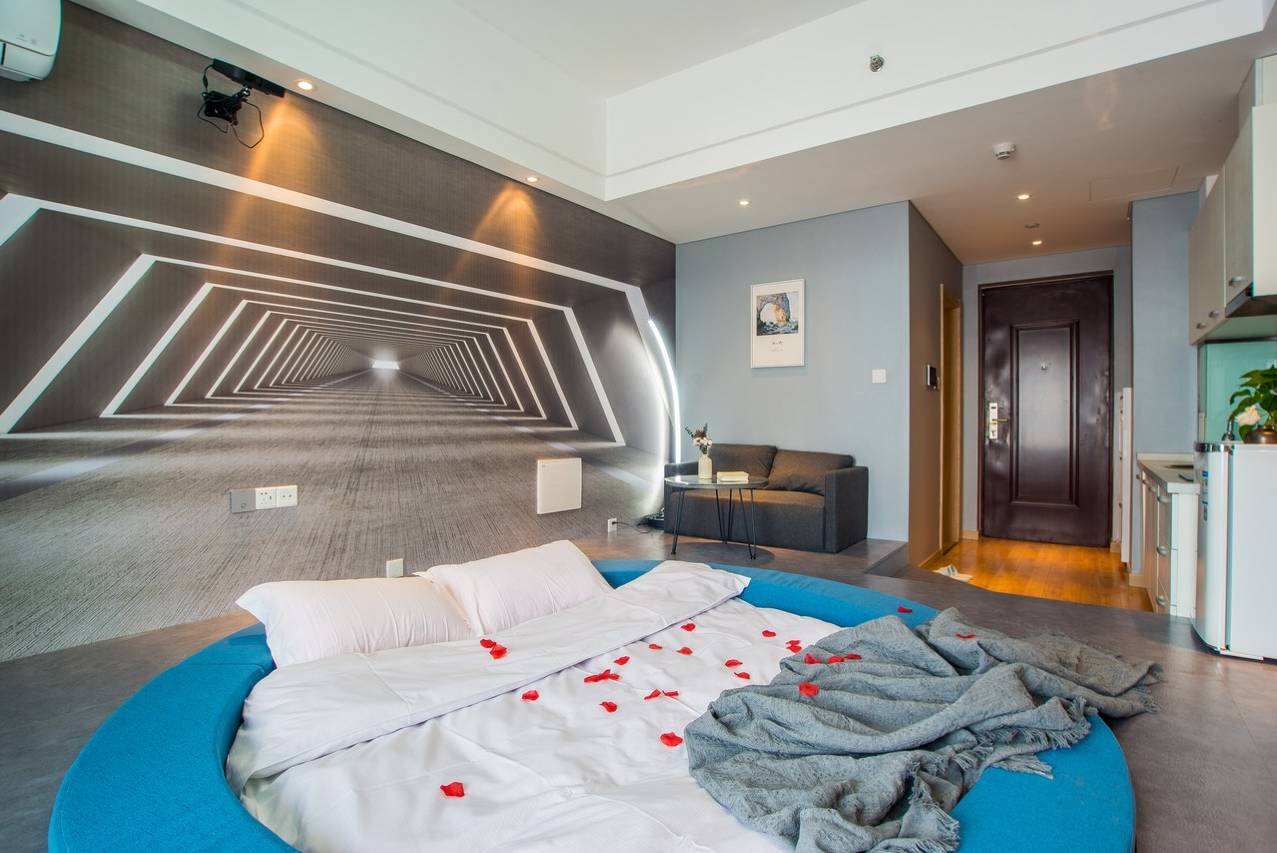 艾诺吉宜质感主题公寓(绍兴路1号分店)