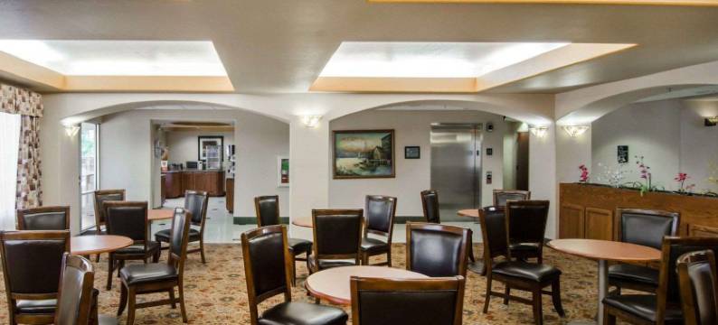 斯普林代尔西舒眠套房酒店(Sleep Inn & Suites Springdale West)图片