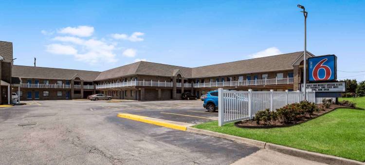 弗吉尼亚朴茨茅斯 6 号汽车旅馆(Motel 6 Portsmouth, VA)图片