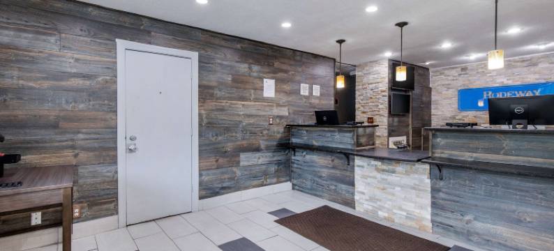 温斯顿塞勒姆52号公路罗德威酒店(Rodeway Inn Winston Salem Route 52)图片