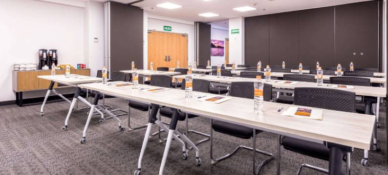 埃莫西约机场舒适酒店(Comfort Inn Hermosillo Aeropuerto)图片