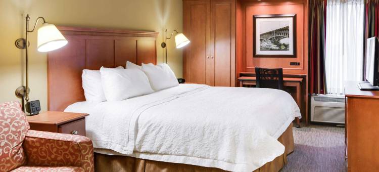 匹兹堡机场欢朋酒店(Hampton Inn Pittsburgh-Airport)图片