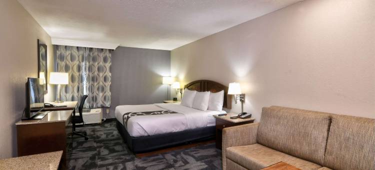 斯普林菲尔德南拉昆塔温德姆套房酒店(La Quinta Inn & Suites by Wyndham Springfield South)图片