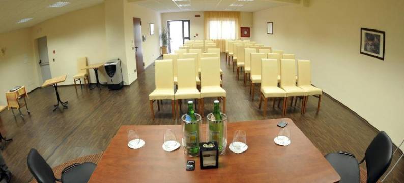 谷洛酒店(Gullo Hotel)图片