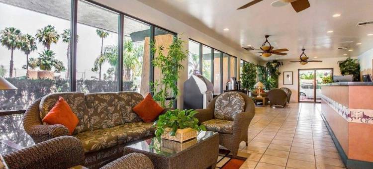 棕榈泉巴港精品酒店(Travelodge by Wyndham Palm Springs)图片