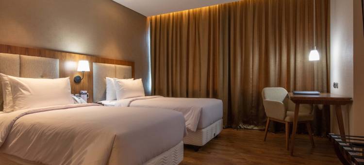 西布布尔阿文泽尔会议酒店(Avenzel Hotel & Convention Cibubur)图片