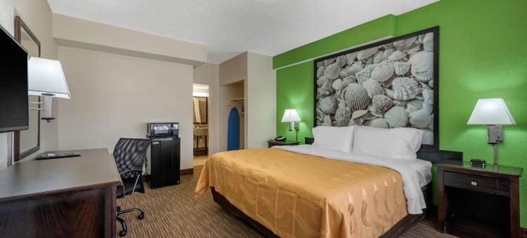 代托纳比奇海滨凯艺酒店(Quality Inn Daytona Beach Oceanfront)图片