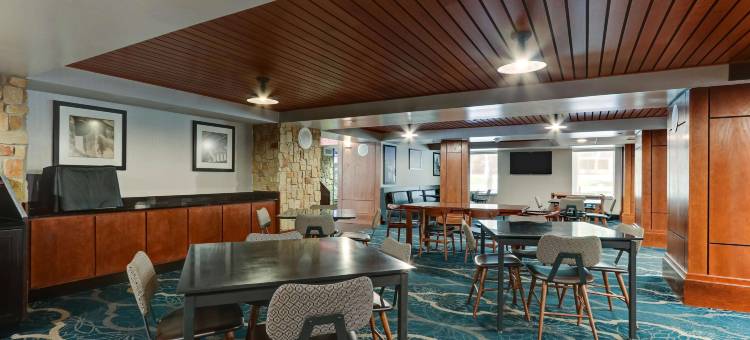 圣安东尼奥机场德鲁里套房酒店(Wyndham Garden San Antonio Airport Northeast)图片