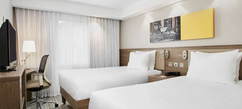 牛津希尔顿欢朋酒店(Hampton by Hilton Oxford)图片