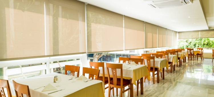 米娜埃尔罗德奥酒店(Hotel Monarque El Rodeo)图片