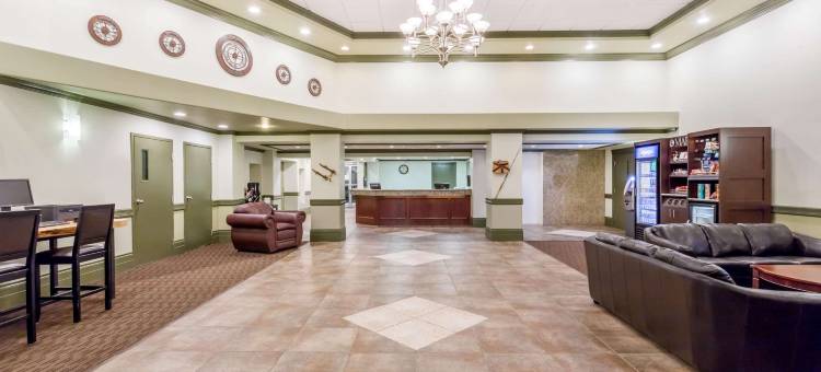 欣顿温德姆华美达酒店(Ramada by Wyndham Hinton)图片