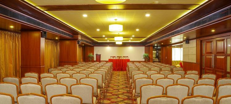 锡鲁万纳塔普拉姆经典萨洛瓦门廊酒店(Classic Sarovar Portico Trivandrum)图片
