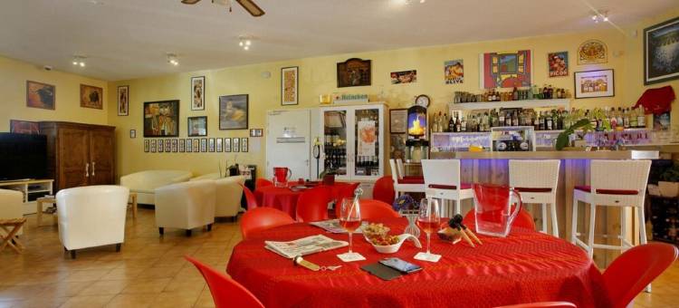 波尔多东科林特尔之家酒店(Logis Hôtel Corintel Bordeaux Est)图片