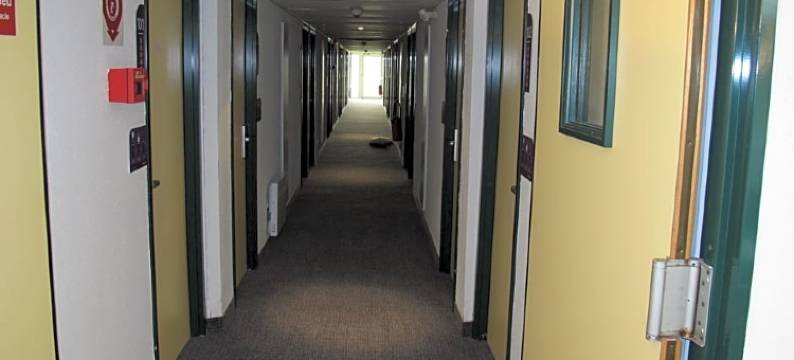 贝蒂讷巴拉丁斯尼希尔酒店(Initial by Balladins Béthune)图片