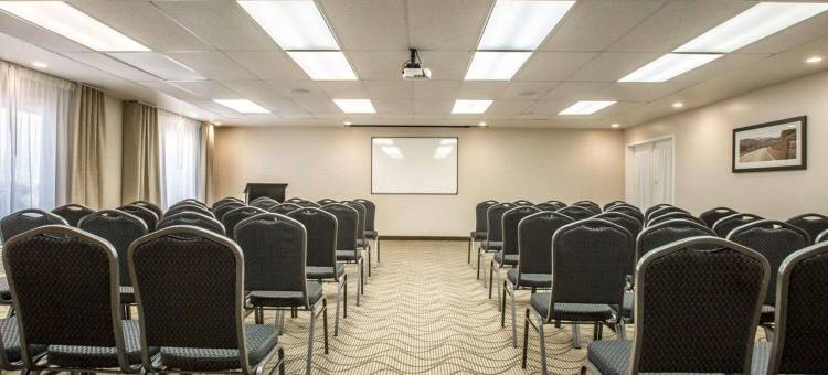 维克多维尔-赫斯佩里亚舒适套房酒店(Comfort Suites Victorville-Hesperia)图片