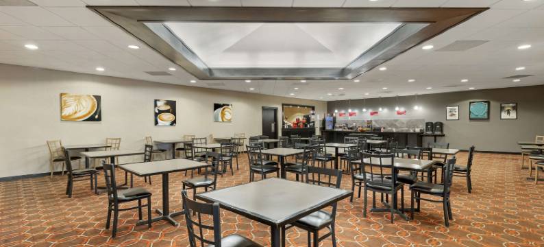 查尔斯贝斯特韦斯特优质酒店(Best Western Plus the Charles Hotel)图片