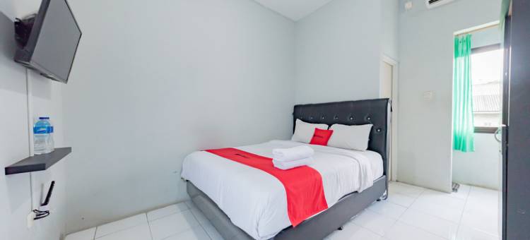 红多兹伊斯兰酒店-近苏加武眉赫米纳医院(RedDoorz Syariah Near RS Hermina Sukabumi)图片