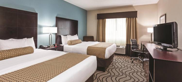 诺克斯维尔机场拉昆塔温德姆套房酒店(La Quinta Inn & Suites by Wyndham Knoxville Airport)图片