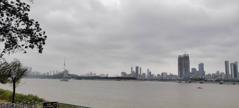 末未舍民宿(临江大道分店)图片