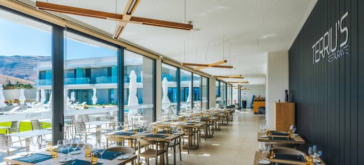 佩斯塔纳伊拉多拉达酒店&别墅(Vila Baleira Village)图片