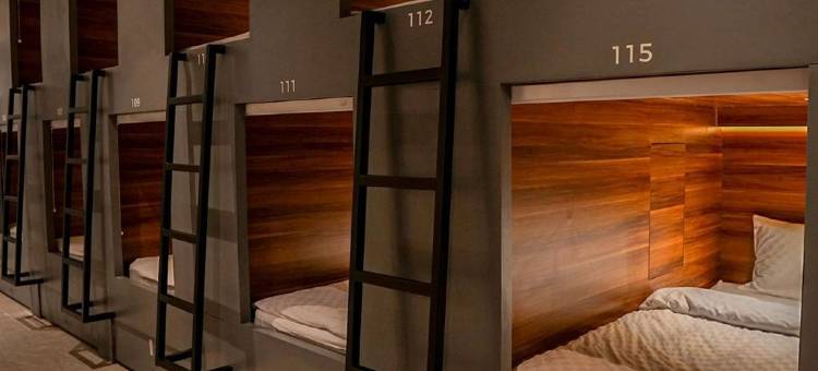 位于城市中心的1卧室公寓-100平方米|带1个独立浴室(Ketje Luxury Capsule Mitra RedDoorz)图片