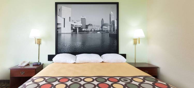 特温斯堡-克利夫兰地区速8酒店(Super 8 by Wyndham Twinsburg/Cleveland Area)图片