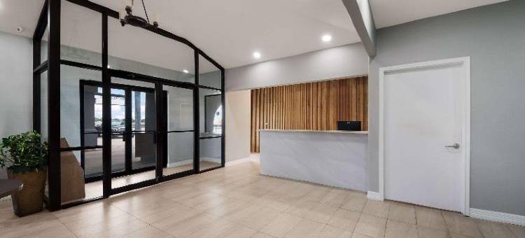 罗德威套房酒店(Rodeway Inn & Suites)图片