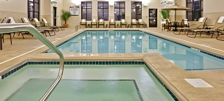 Staybridge Suites 印第安纳波利斯的卡梅尔(Staybridge Suites Indianapolis-Carmel)图片