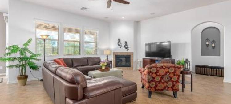 Luxury Stay at Estrella Mountain Ranch图片