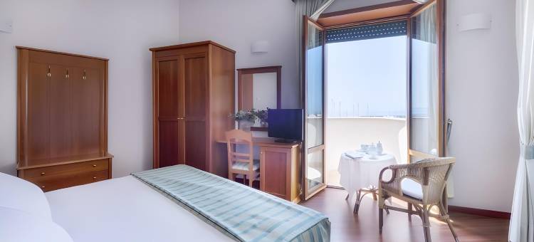 阿斯图拉宫酒店(Astura Palace Hotel)图片