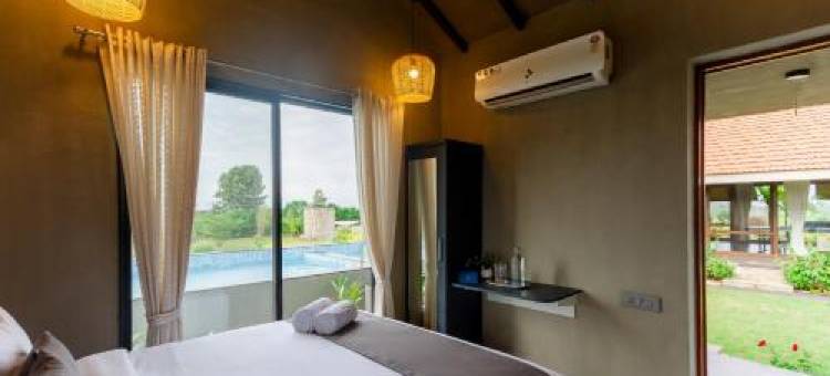 SaffronStays Ashfield - 5BHK Eco-Farmhouse with Pools, Jacuzzi, Lawn & Games Room图片
