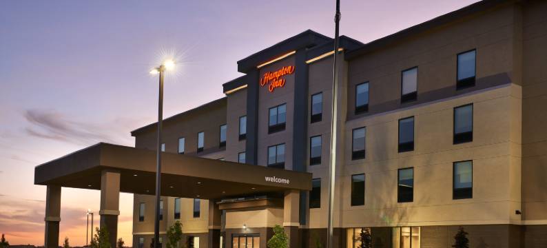 布尔利希尔顿欢朋酒店(Hampton Inn by Hilton Burley)图片