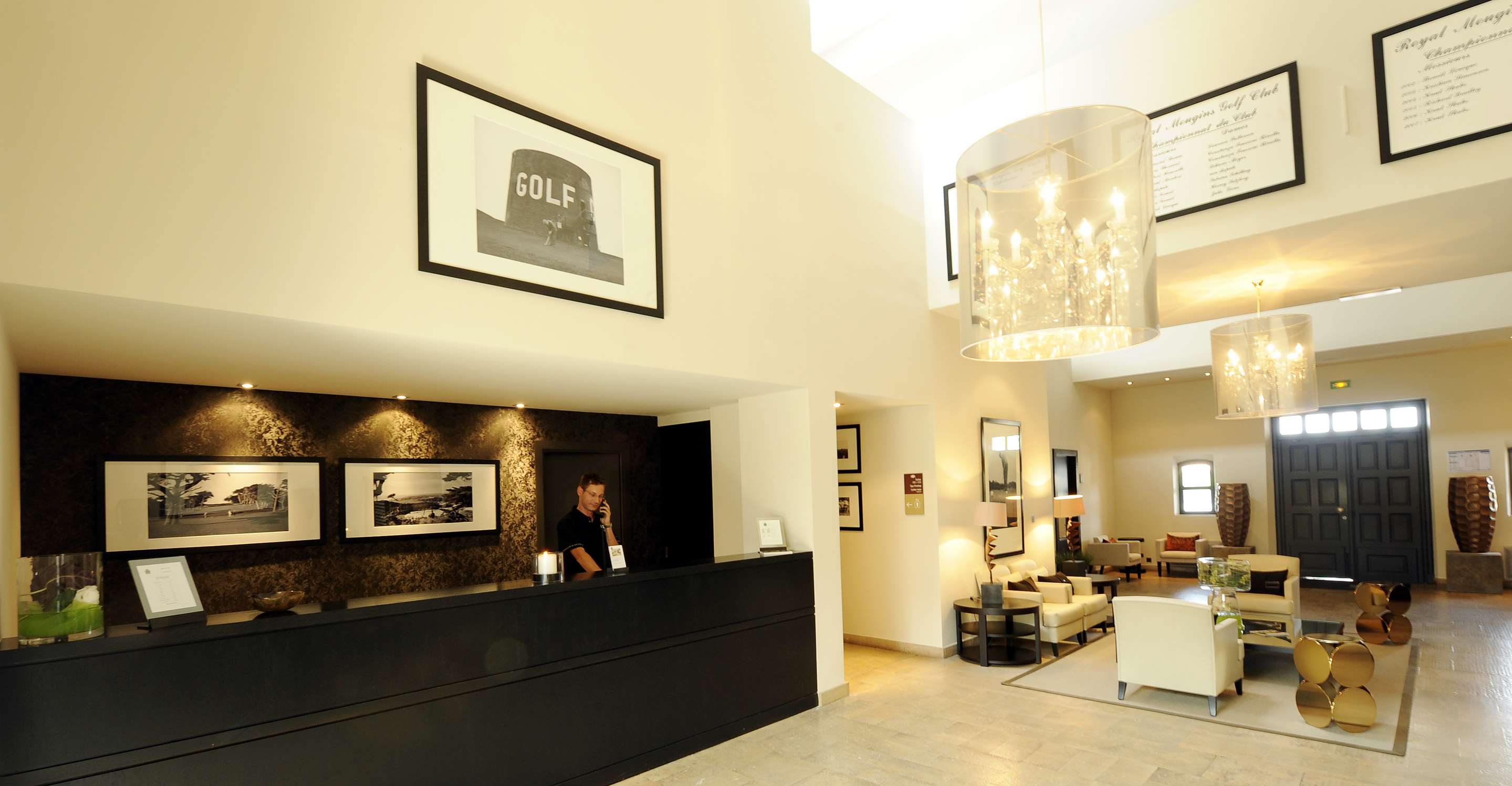 Royal Mougins Golf & Resort Over view