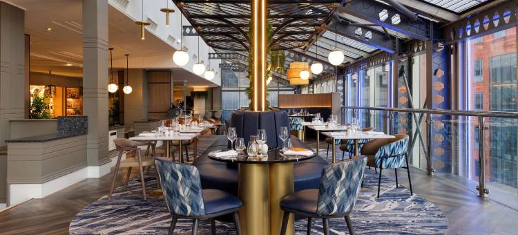 利兹希尔顿酒店(Hilton Leeds City)图片