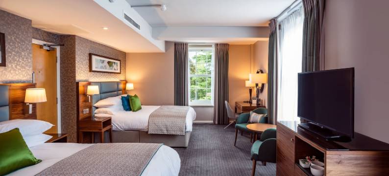 莱斯布瑞度假村(Cbh the Lensbury)图片