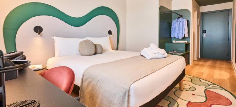 宜必思尚品马德里机场瓦尔德贝巴斯酒(Ibis Styles Madrid Airport Valdebebas)图片