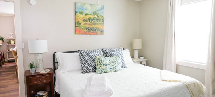 Spacious Kitchen and Relaxing Atmosphere - Gorgeous River Retreat图片