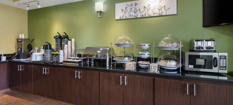 哈尼斯购物中心舒眠酒店(Sleep Inn Hanes Mall)图片