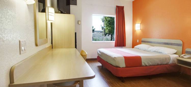 犹他利哈伊- 感恩点 6号汽车旅馆(Motel 6 Lehi, UT – Thanksgiving Point)图片