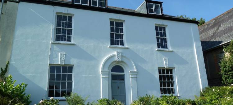 美丽的六卧室住宅 - 可住12人 - 迷人景观(Beautiful 6-Bed - Sleeps 12 - Stunning Views)图片