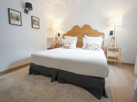 马亚门诺卡酒店