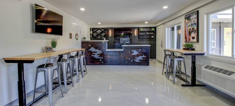 美国现代酒店(Americana Modern Hotel)图片