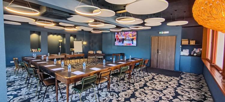 莱斯维涅斯布兰彻斯酒店(Logis Vignes Blanches Hôtel Cosy et Restaurant de Terroir)图片