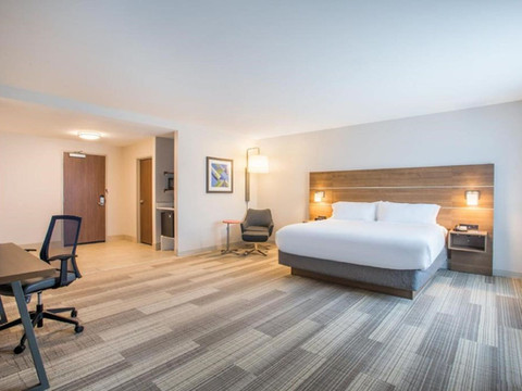 Holiday Inn Express & Suites OWINGS MILLS-BALTIMORE AREA by IHG