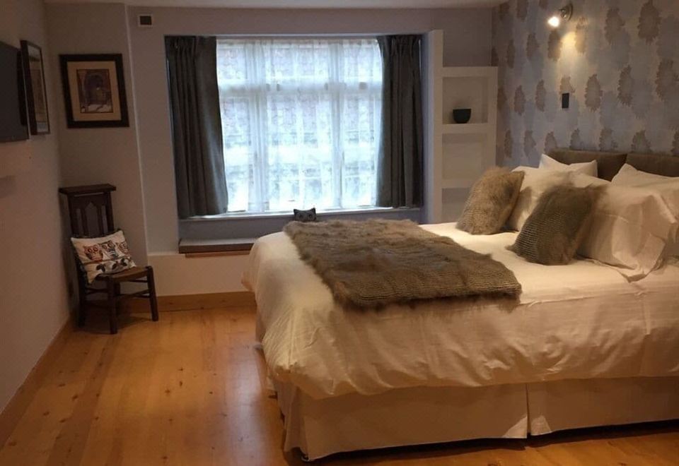 8 Owls B&B Hotel Overview