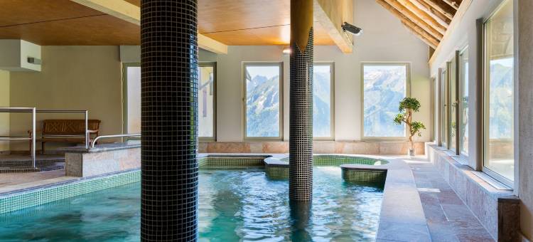 贾利比耶阿达特木屋拉格朗假日住宅酒店(Lagrange Vacances les Chalets de l'Adet)图片